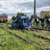 Kierujący samochodem wjechał pod pociąg na niestrzeżonym przejeździe kolejowym w Wierzbicy Górnej.