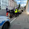 Zderzanie mazdy z motocyklistą na ul. Ozimskiej w Opolu. Kierujący motocyklem został zabrany do szpitala.(Zdjęcia)