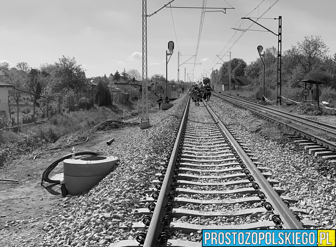 Prokuratura z Brzegu wyjaśnia okoliczności śmiertelnego potracenia osoby przez pociąg w Brzegu.