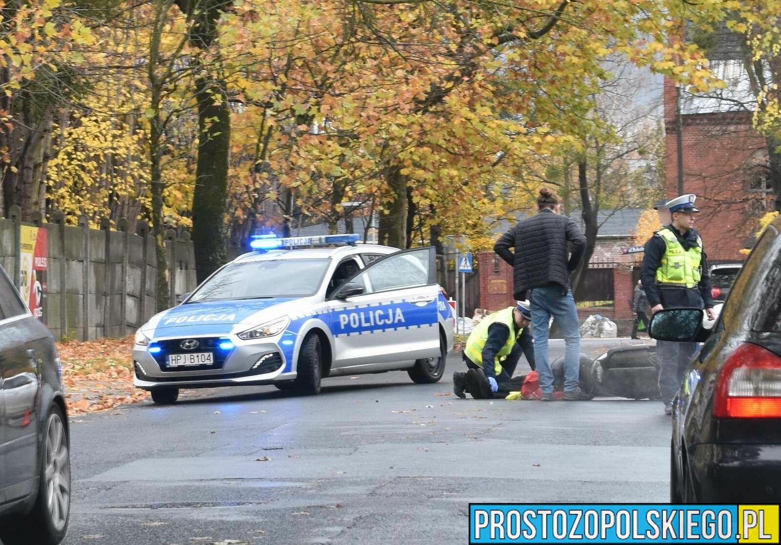 Zderzenie osobówki z motocyklistą w Brzegu