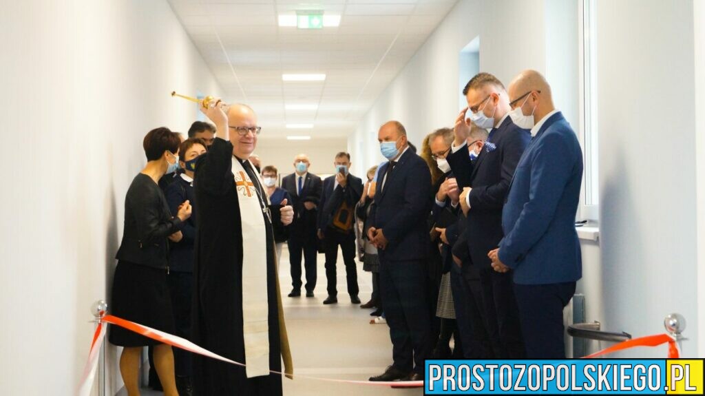 Uroczyste otwarcie łącznika między Szpitalem Wojewódzkim i Opolskim Centrum Onkologii.(Zdjęcia)