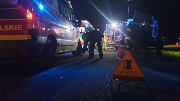 25-letni kierowca śmiertelnie potrącił 76-lataka na przejściu dla pieszych w Nysie.