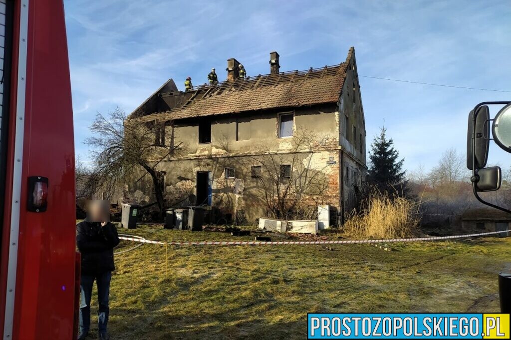 Pożar domu w miejscowości Rutki. Jedna osoba nie żyje.(Zdjęcia)