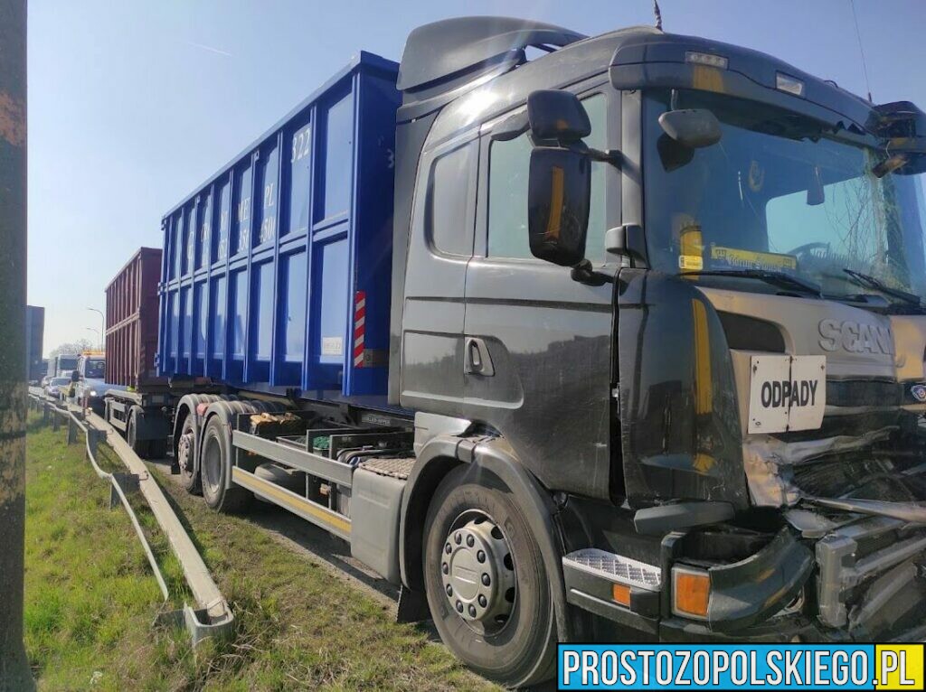 Zderzenie dwóch pojazdów ciężarowych na obwodnicy Opola.(Zdjęcia&Wideo)