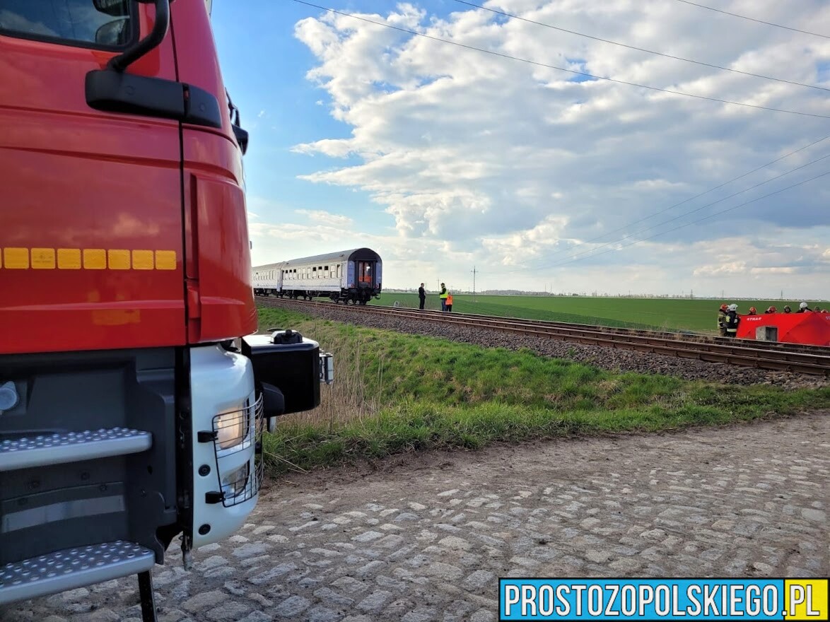 Pod Głogówkiem 11-latek quadem wjechał pod pociąg. Na miejscu lądował LPR.