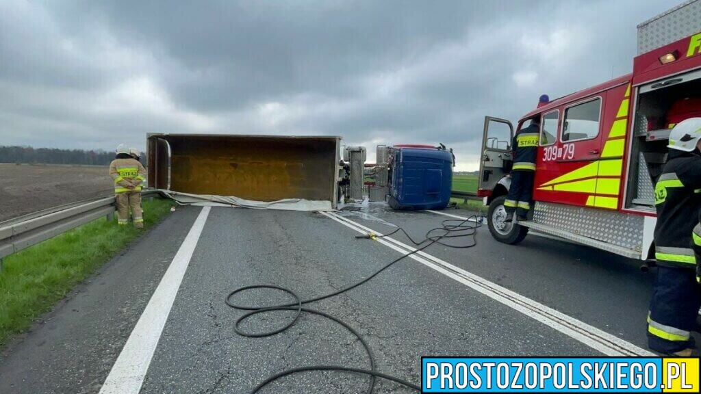 Wypadek na obwodnicy Opola. Zderzyły się tam dwie ciężarówka bus i osobówka. Na miejscu lądował LPR.(Zdjęcia&Wideo)