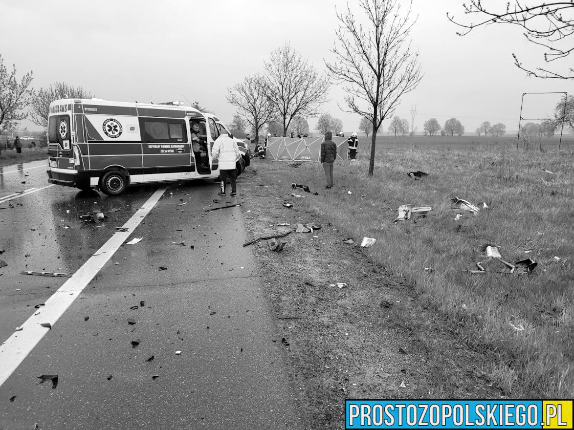 Wypadek śmiertelny na DK46 w miejscowości Grabin. Zderzenie sportowego mercedesa z ciężarówką.(Zdjecia&Wideo)