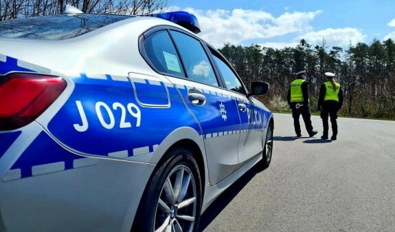 Policjanci zatrzymali do kontroli motorowerzystę. Badanie wykazało 2 promile. Dodatkowo...