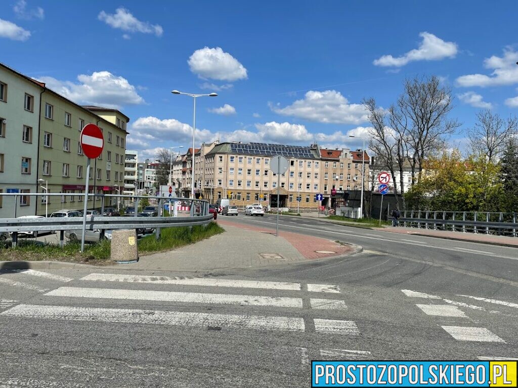Zmienia się organizacja ruchu rejonie budowanego centrum przesiadkowego Opole Główne.(Zdjęcia)