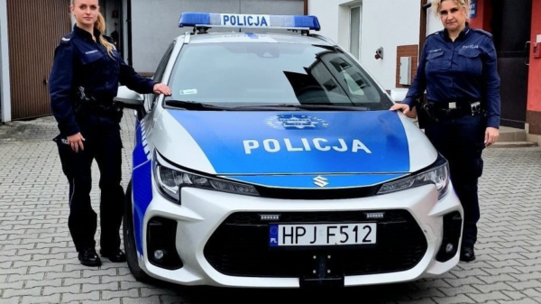 22-latek chciał skoczyć z wiaduktu na autostradzie A4 - uratowały go policjantki z Krapkowic.