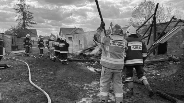 Pożar budynku gospodarczego w miejscowości Zieleniec. Jedna osoba nie żyję.(Zdjęcia)