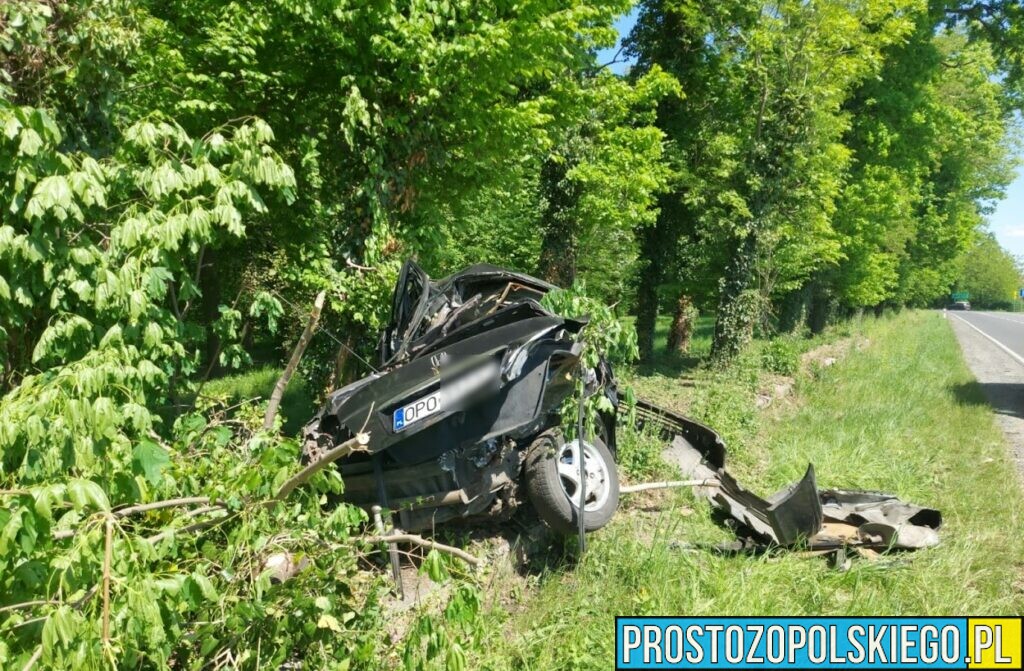 Wypadek w miejscowości Dobra koło Krapkowic. Na miejscu lądował LPR Ratownik23.(Zdjęcia)