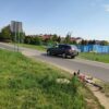 72-latek rowerem wjechał w auto na skrzywianiu ulic Wygonowa i Górna w Opolu.(Zdjęcia)