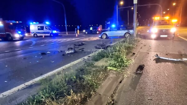 Wypadek na skrzyżowaniu ulicy Oleskiej z obwodnicą w Opolu.(Zdjęcia)