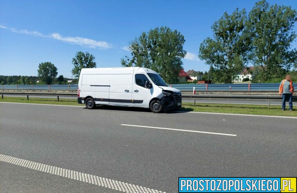 Zderzenie 3 pojazdów na autostradzie A4.(Zdjęcia)