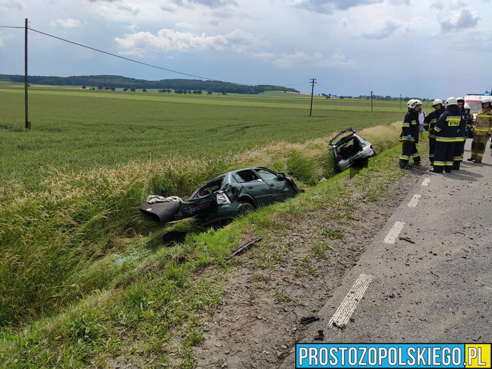 W czwartek 16 czerwca 2022 r. przed godziną 14:00 pomiędzy miejscowościami Niwki i Ligota Dolna, miało miejsce zderzenie dwóch pojazdów osobowych.