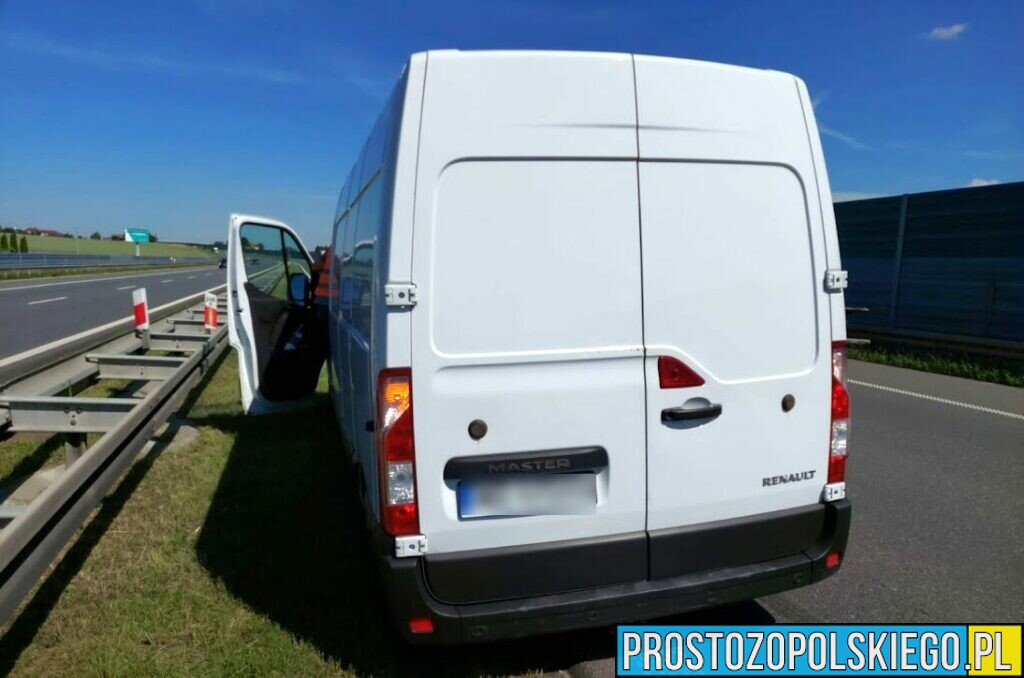 Zderzenie 3 pojazdów na autostradzie A4.(Zdjęcia)