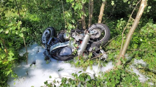 Wypadek motocyklisty na obwodnicy Niemodlina. Na miejsce wezwano LPR Ratownika23.(Zdjęcia)