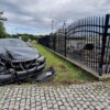 Nietrzeźwy kierujący bmw wjechał w ogrodzenie w Kędzierzynie Koźlu.(Zdjęcia)