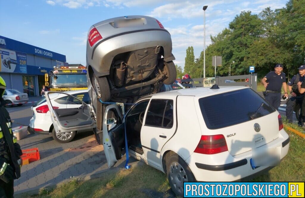 To nie Ameryka, to są Zdzieszowice koło Opola. Jedna osoba poszkodowana w niecodziennym wypadku.(Zdjęcia &Wideo)