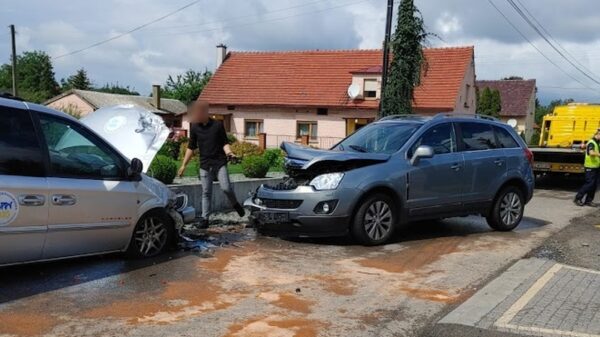 wypadek, zderzenie samochodów, policja, straż pożarna, Łubniany