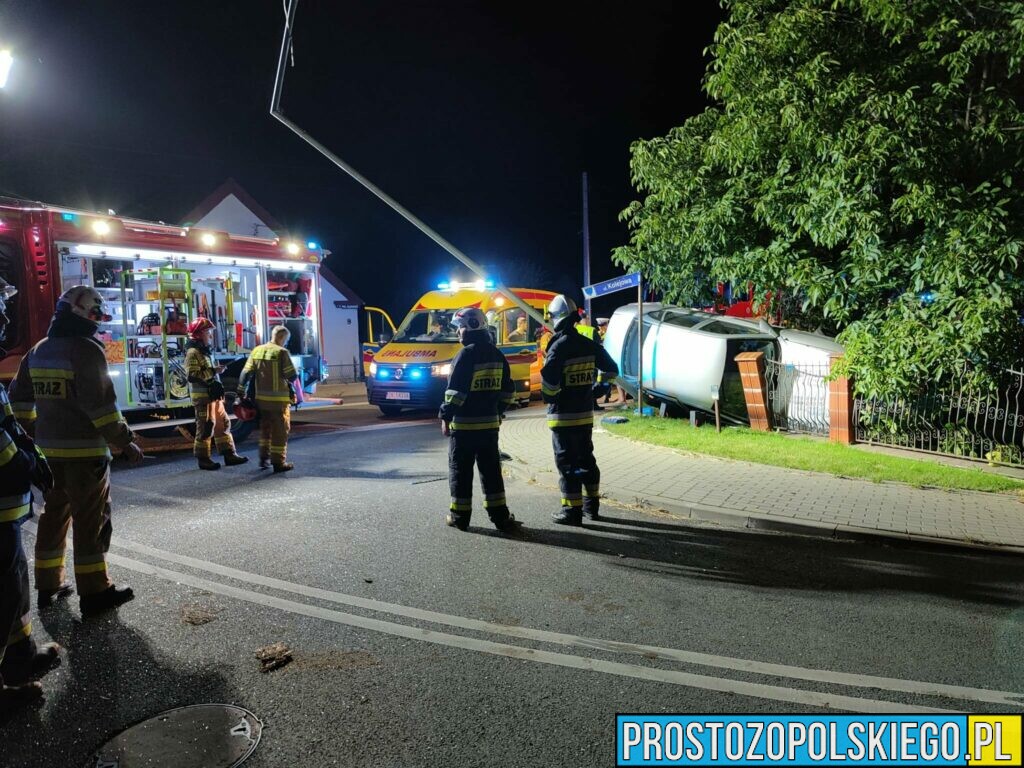 Groźny wypadek w miejscowości Komorno. Ranny został ojciec z dwójką dzieci.(Zdjęcia)