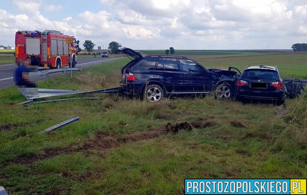 Zderzenie dwóch bmw na obwodnicy Białej. Dwie osoby zostały poszkodowane. Na miejscu lądował LPR.(Zdjęcia)