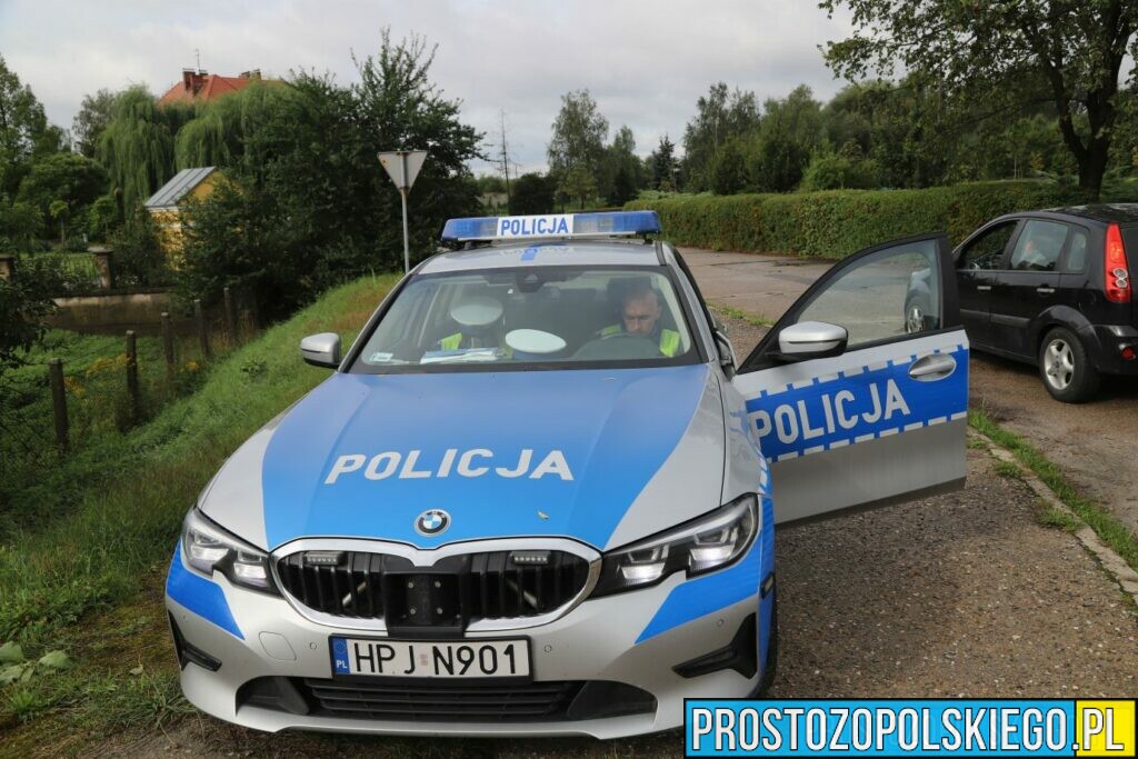 23-latek kierujący volkswagenem za nadmierną prędkość stracił prawo jazdy.