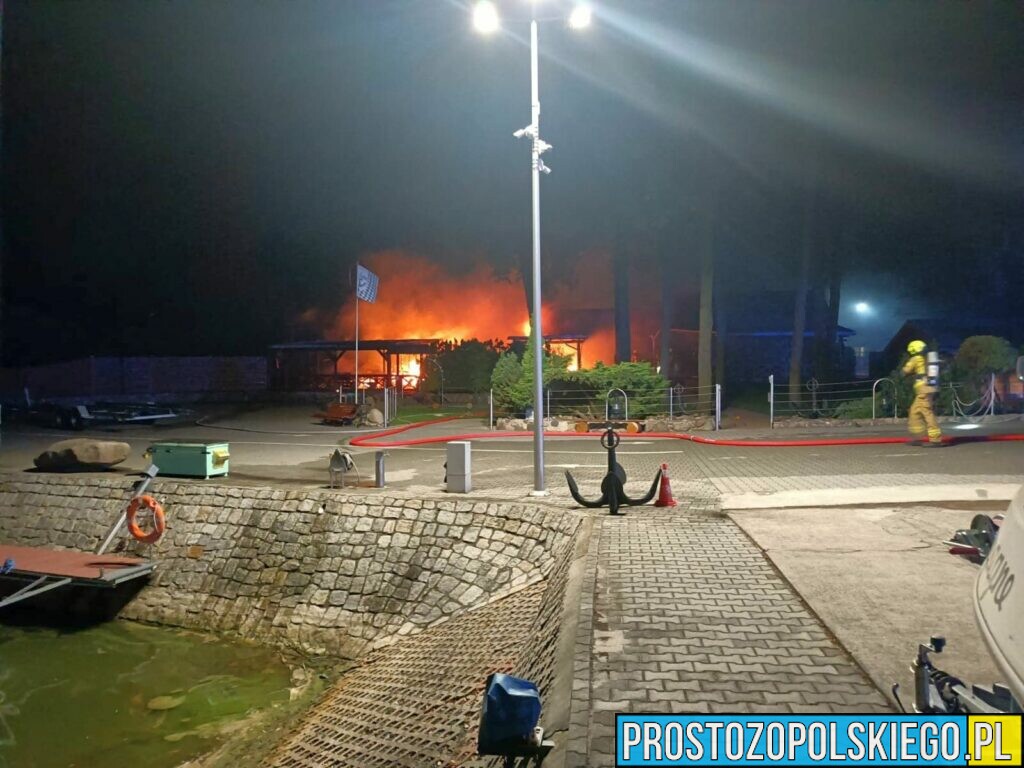 Pożar Rybaczówki nad Jeziorem Dużym w Turawie są ogromne straty.(Zdjęcia)