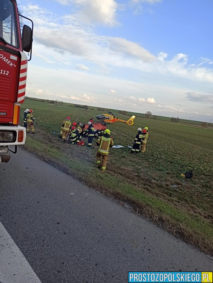 Wypadek na DK46 w pobliżu miejscowości Pakosławice. Na miejscu lądował LPR. Poszkodowany 24 -latek trafił do szpitala w Opolu.
