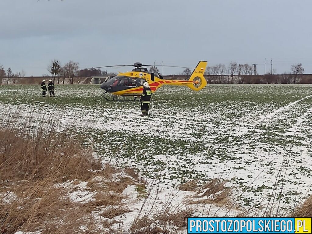 Zderzenie dwóch osobówek na obwodnicy Grodkowa. Dwie osoby poszkodowane. Na miejscu lądował LPR.