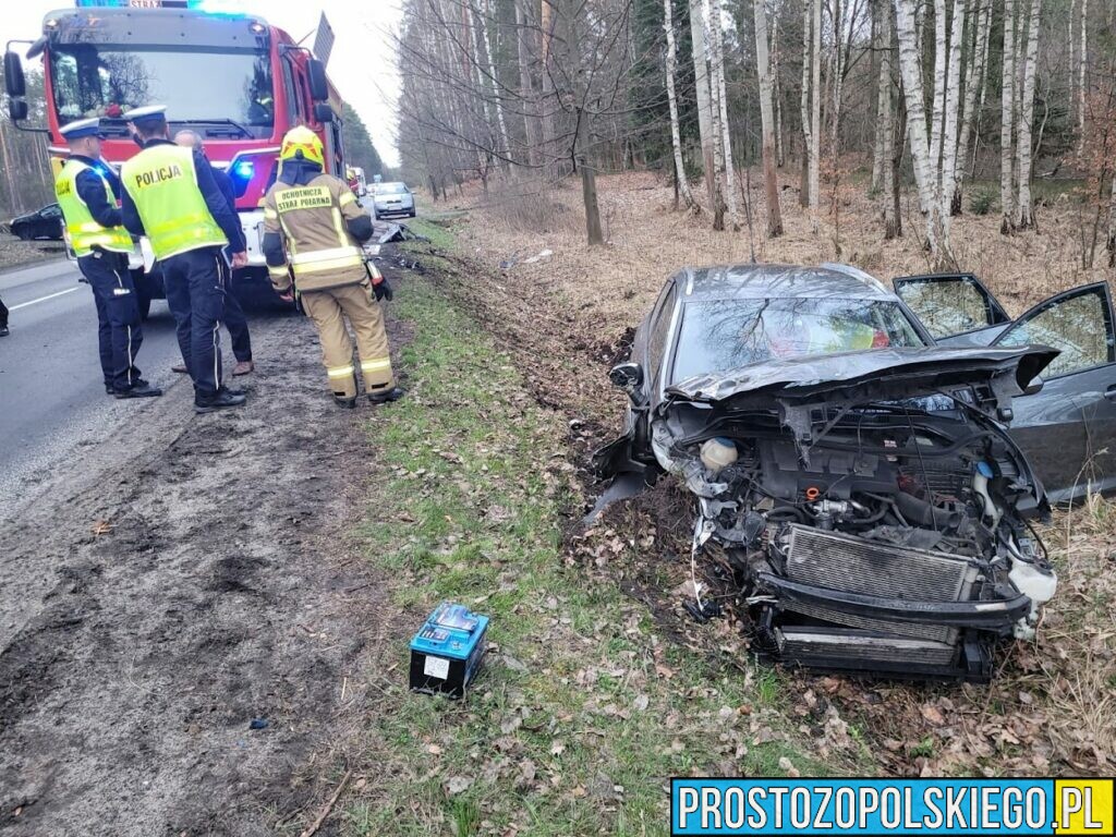 Wypadek na DK 901 pomiędzy Zawadzkiem, a Liszczokiem.(Zdjęcia)