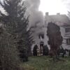 Eksmitowany 74-latek doprowadził do wybuchu w mieszkaniu w Brzegu. Wśród poszkodowanych policjanci i komornik.(Zdjęcia)