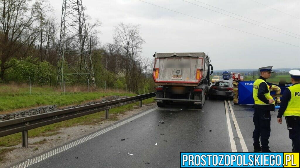 wypadek śmiertelny, ofiara śmiertelna, ofiary śmiertelne, wypadek w Nysie, wypadek na obwodnicy nysy, nysa wypadek śmiertelny, ofiara wypadku, dwie osoby zgon, 2 ofiary wypadku,