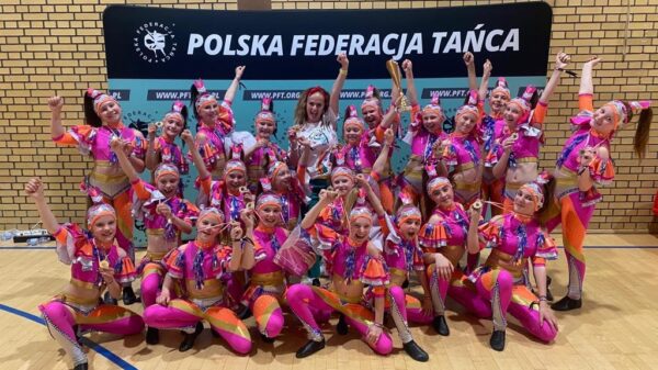 ZESPÓŁ PECH WRÓCIŁ Z MIĘDZYNARODOWEGO TURNIEJU TAŃCA BALTIC CUP W SZCZECINIE .