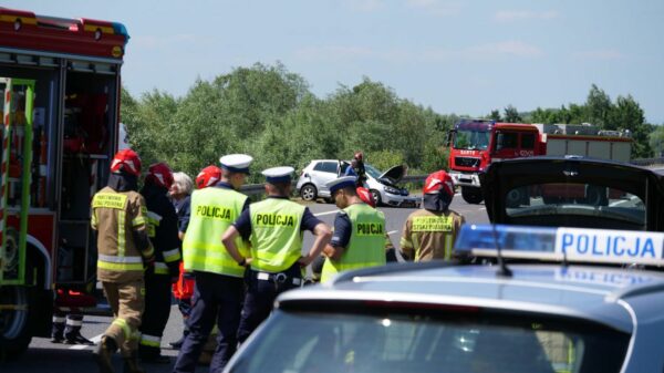 Trzy samochody zderzyły się na obwodnicy na Kędzierzyna-Koźla.Jedna osoba trafiła do szpitala.