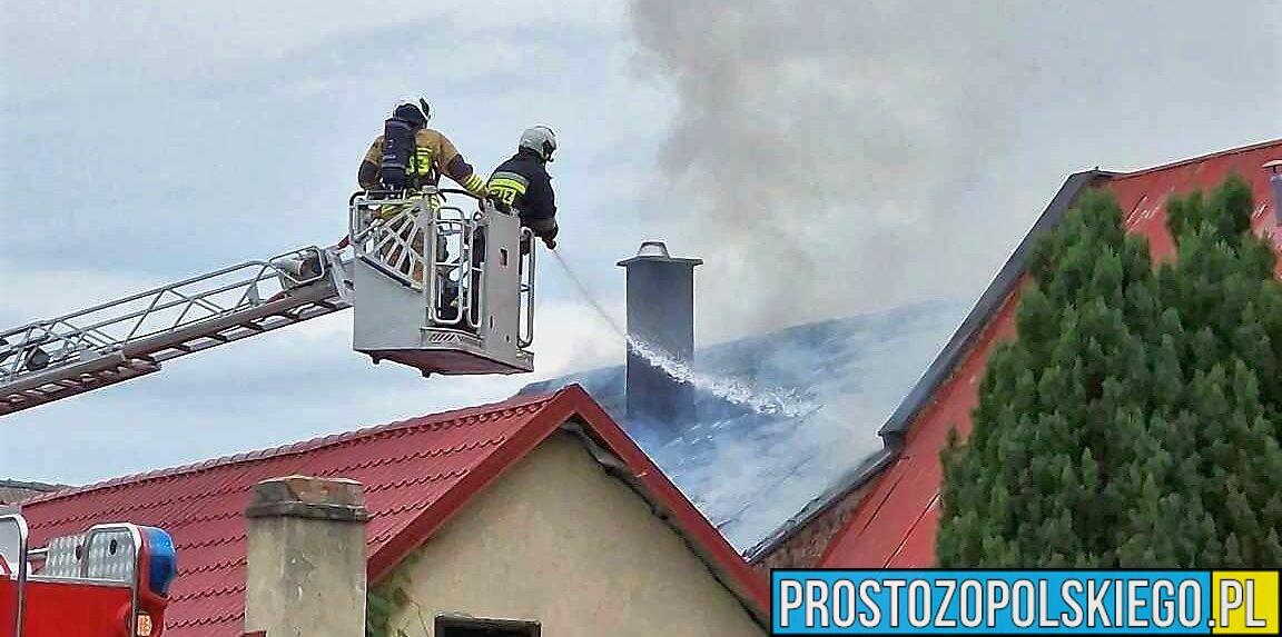 Pożar budynku w miejscowości Błota. Na dachu były panele fotowoltaiczne.