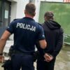 Dwie osoby w rękach policji za groźby karalne.