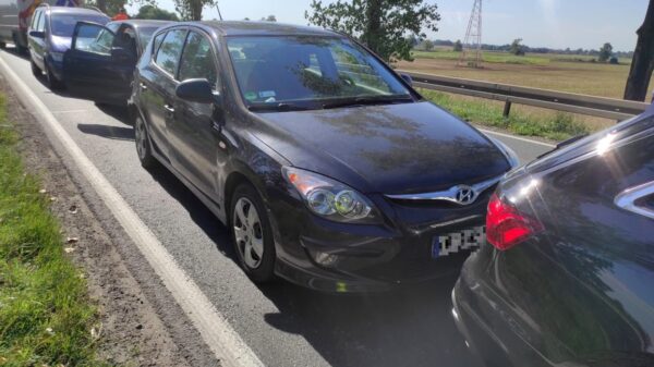 Zderzenie 4 samochodów na DK45 w Zawadzie.(Zdjęcia)