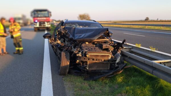 Wypadek na opolskim odcinku autostrady A4 na 203 km Wrocław.Na miejscu lądował LPR.(Zdjęcia)