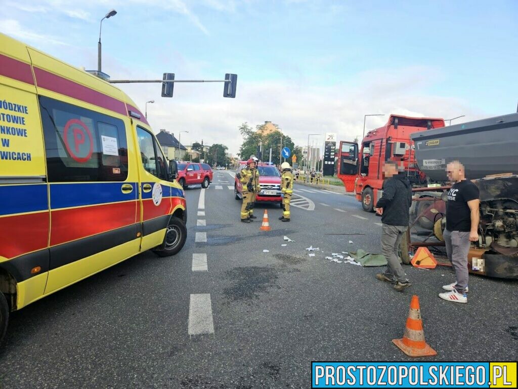 Wypadek na skrzyżowaniu w Strzelcach Opolskich. Jedna osoba została poszkodowana.(Zdjęcia)