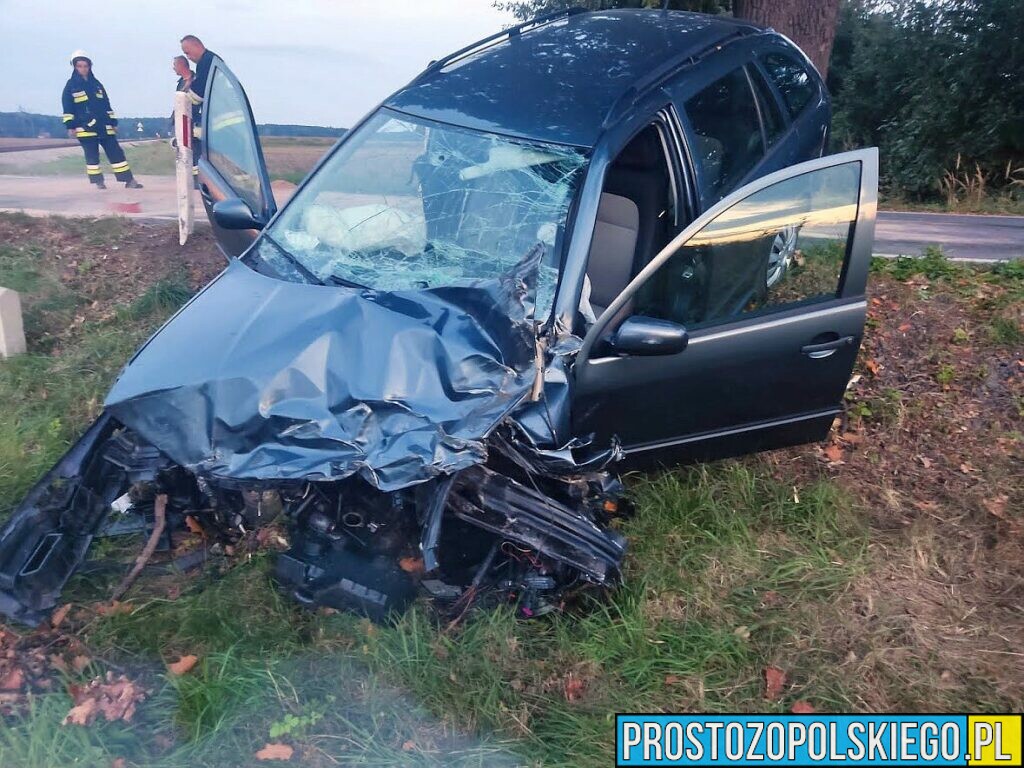 Zderzenie szynobusu z samochodem osobowym. Na miejscu lądował LPR.