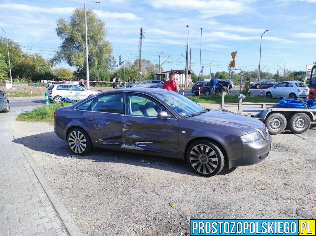 Zderzeni bmw i audi na Alei Przyjaźni w Opolu.(Zdjęcia)