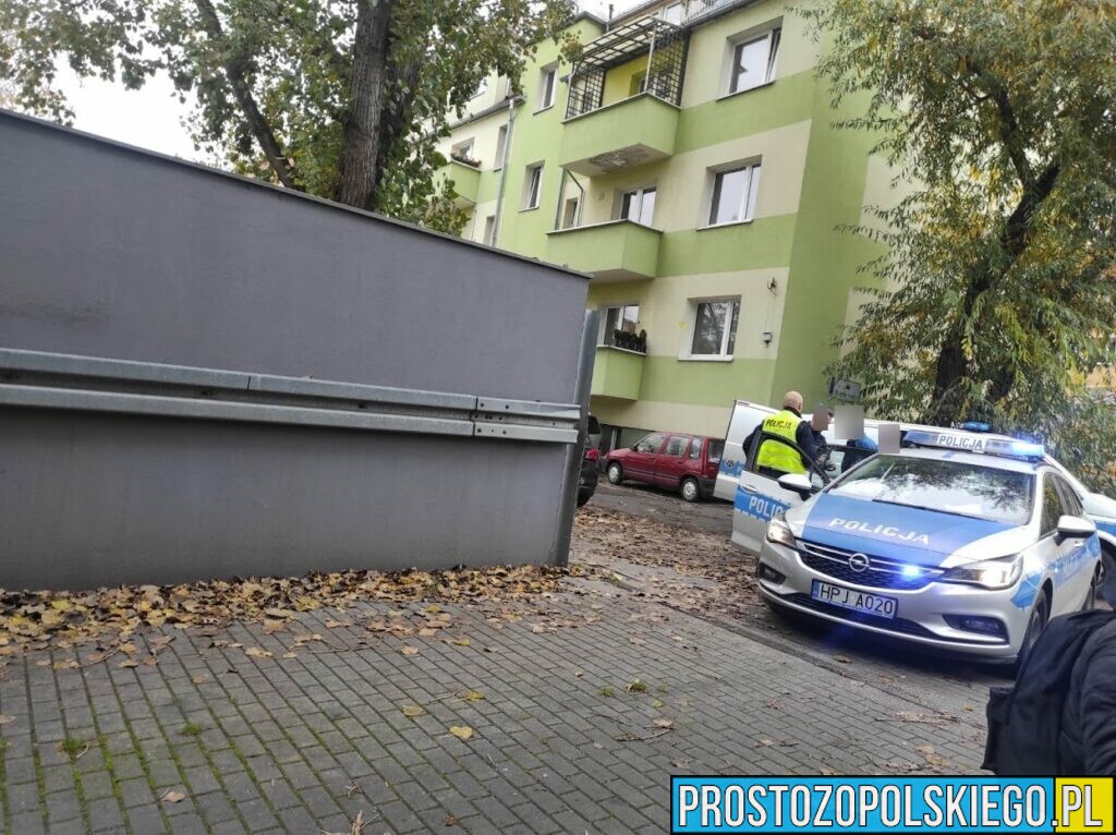 pijany mężczyzna za kierownicą, uciekł z miejsca kolicji, zatrzymanie pijanego, pod wpływem alkoholu, zatrzymany, zatrzymane prawojazdy, stracił prawko,