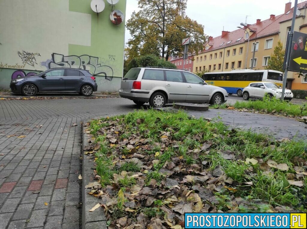 pijany mężczyzna za kierownicą, uciekł z miejsca kolicji, zatrzymanie pijanego, pod wpływem alkoholu, zatrzymany, zatrzymane prawojazdy, stracił prawko,