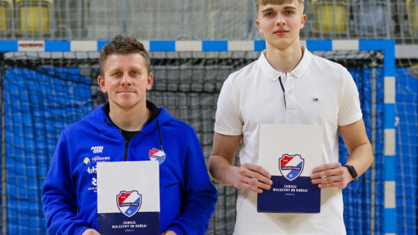 Jakub Luksa z profesjonalnym kontraktem!