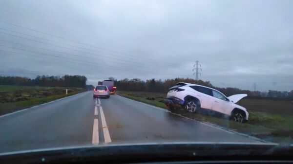 Zderzenie dwóch samochodów na DK45 Opole-Krapkowice. Auto wysłało powiadomienie do służb eCall.