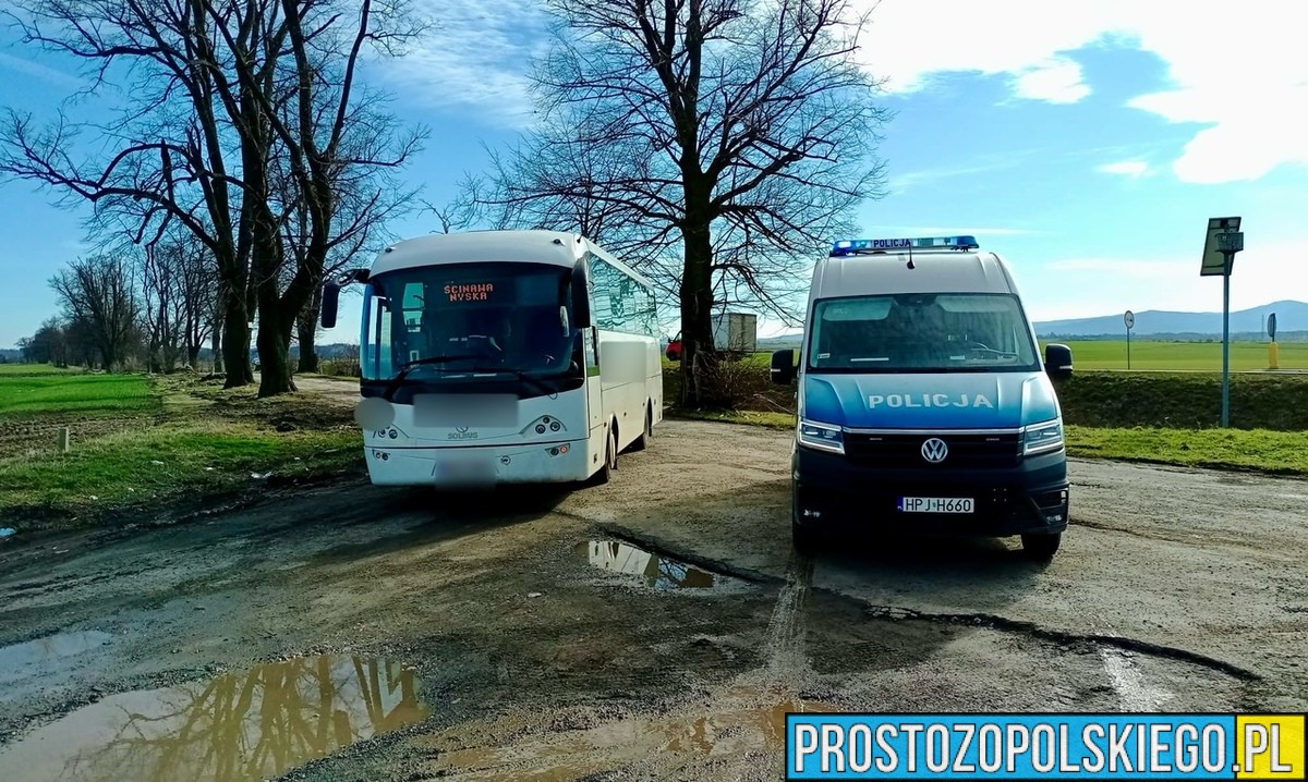 Nietrzeźwy kierujący autobusem zatrzymany na trasie Wierzbięcice – Węża.