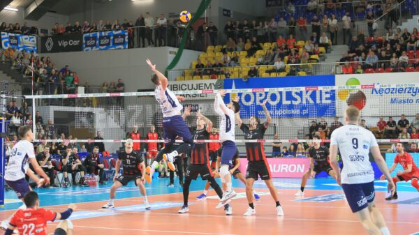 Osłabiona ZAKSA przegrywa z Resovią