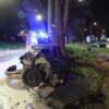 Próba zatrzymania auta do kontroli zakończyła się na wypadku w Opolu. Auto rozpadło się na dwie części. Kierowca w stanie ciężkim trafił do szpitala.